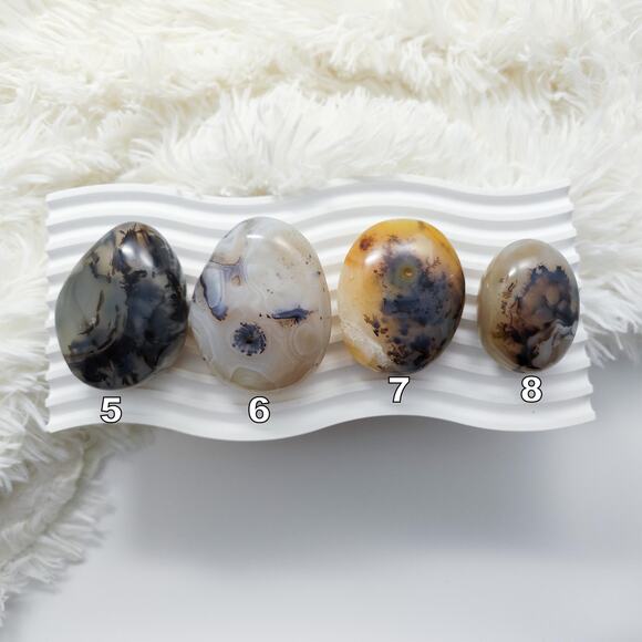 Dendritic Agate Palm Stone Grounding Crystal - Picture 8 of 9